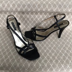 Nine West “Kanelo” Strappy Sandals
